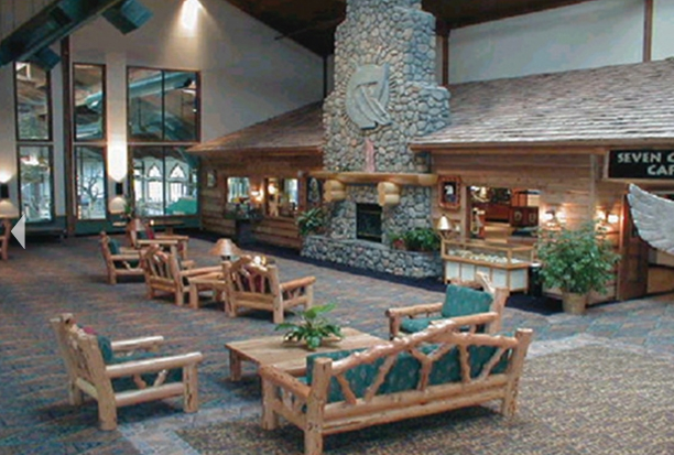 Fireplace Suite Picture Of Seven Clans Casino Hotel Indoor Waterpark Thief River Falls Tripadvisor