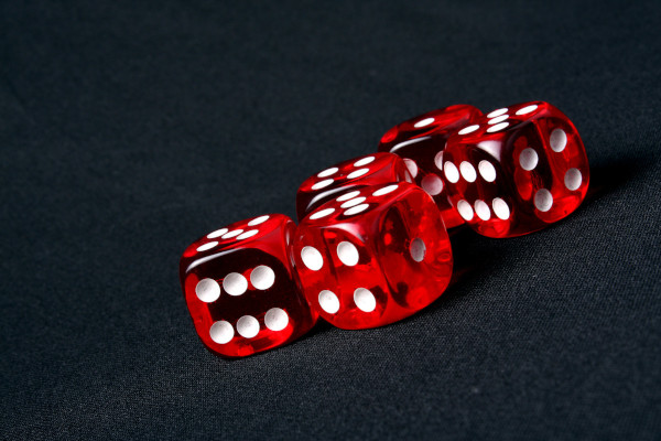 red dice